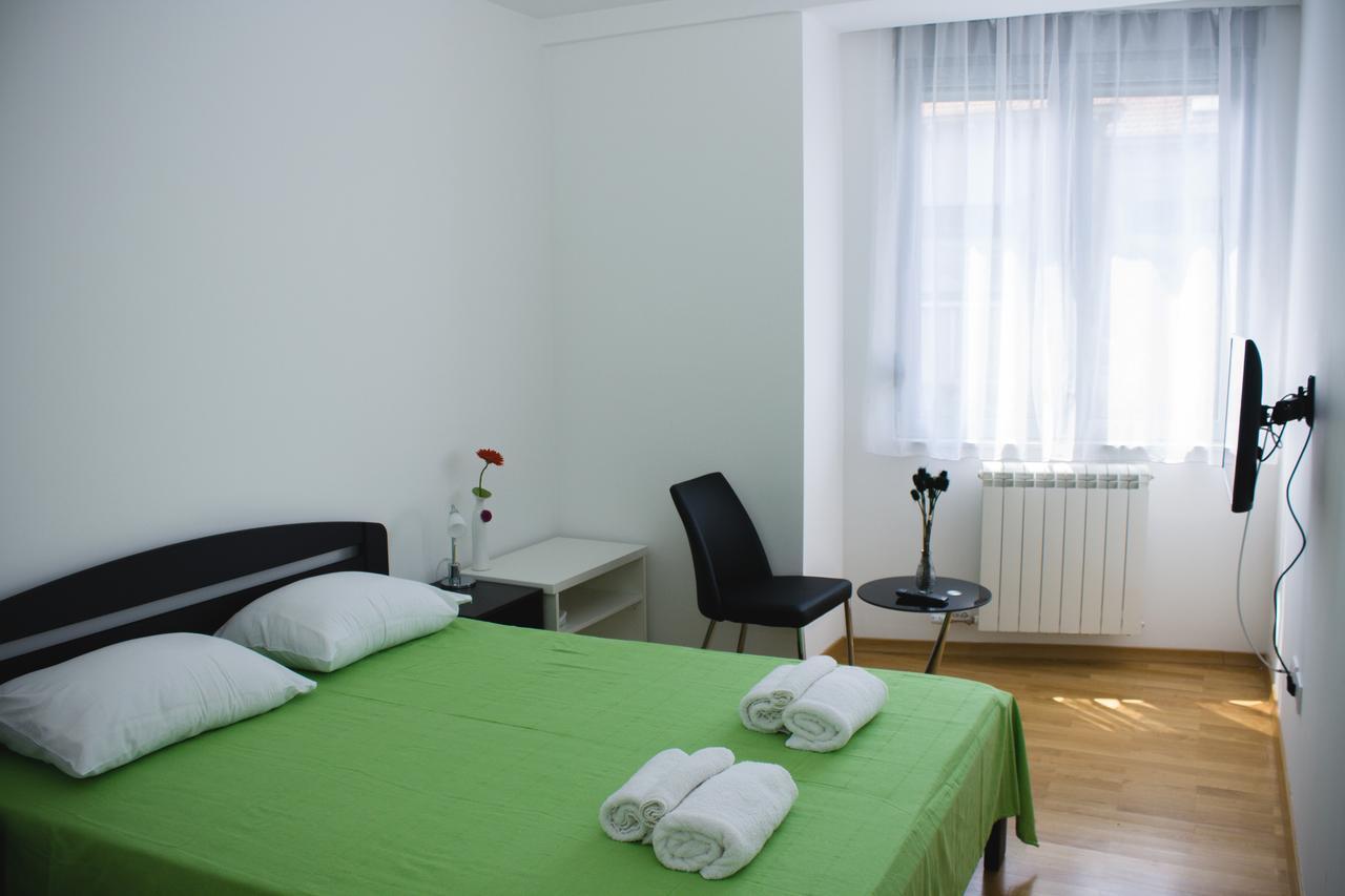 בלגרד Botanical Garden Apartments מראה חיצוני תמונה